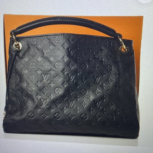 Louis Vuitton Black Empreinte Artsy Shoulder Bag - Picture 12 of 13